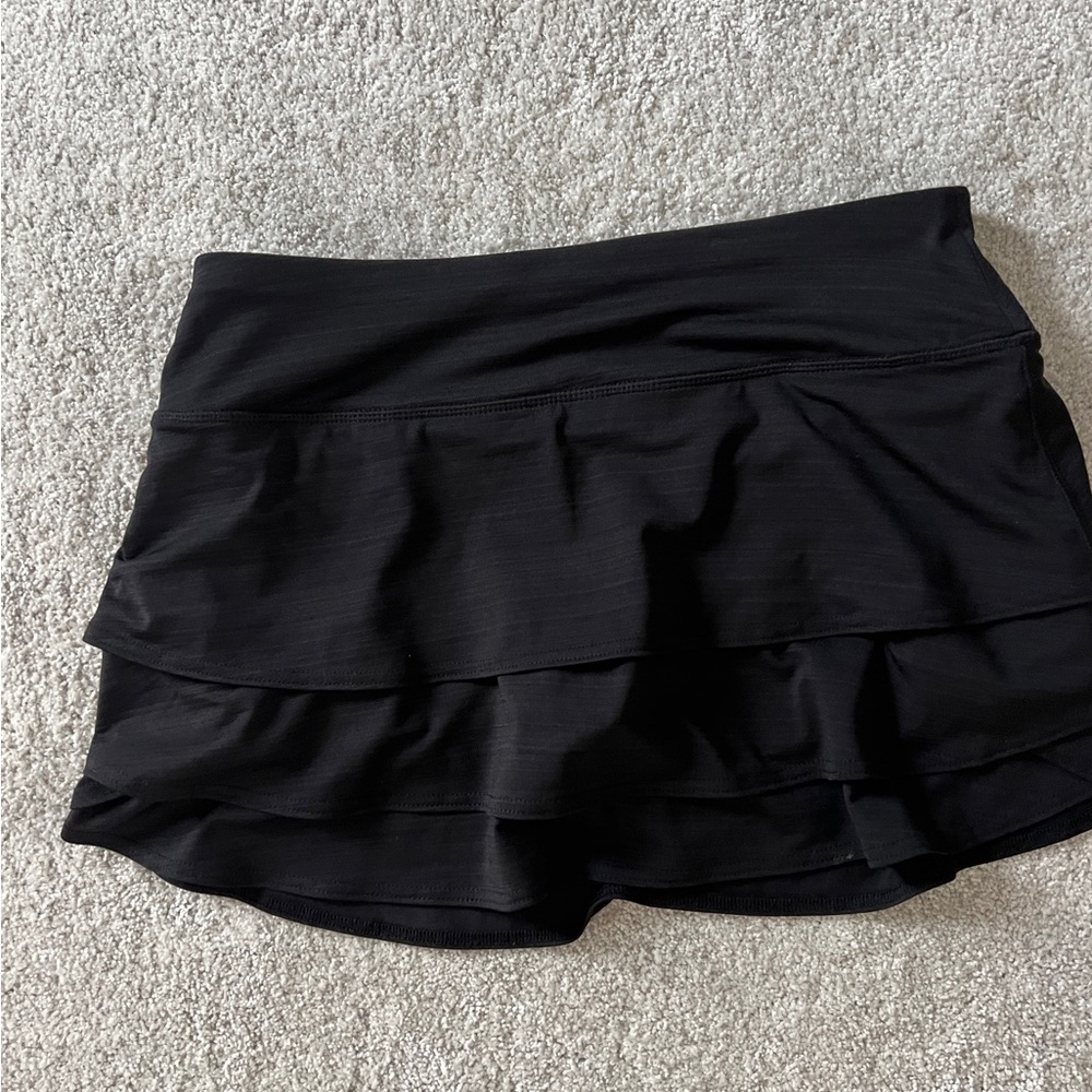 Athleta Black Ruffled Tiered Skort